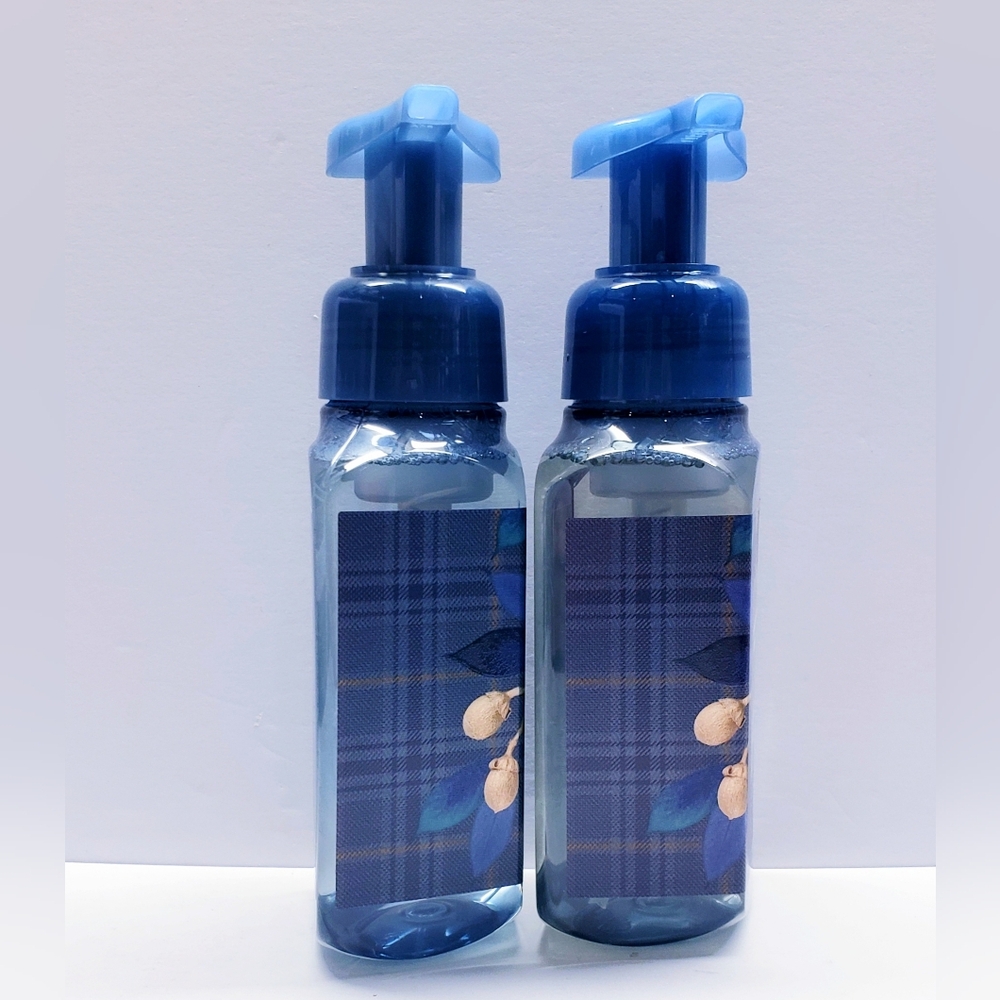 Bath & Body Works MAHOGANY VANILLA Gentle & Clean Foaming Hand Soap (2 Pcs) - Picture 2 of 3